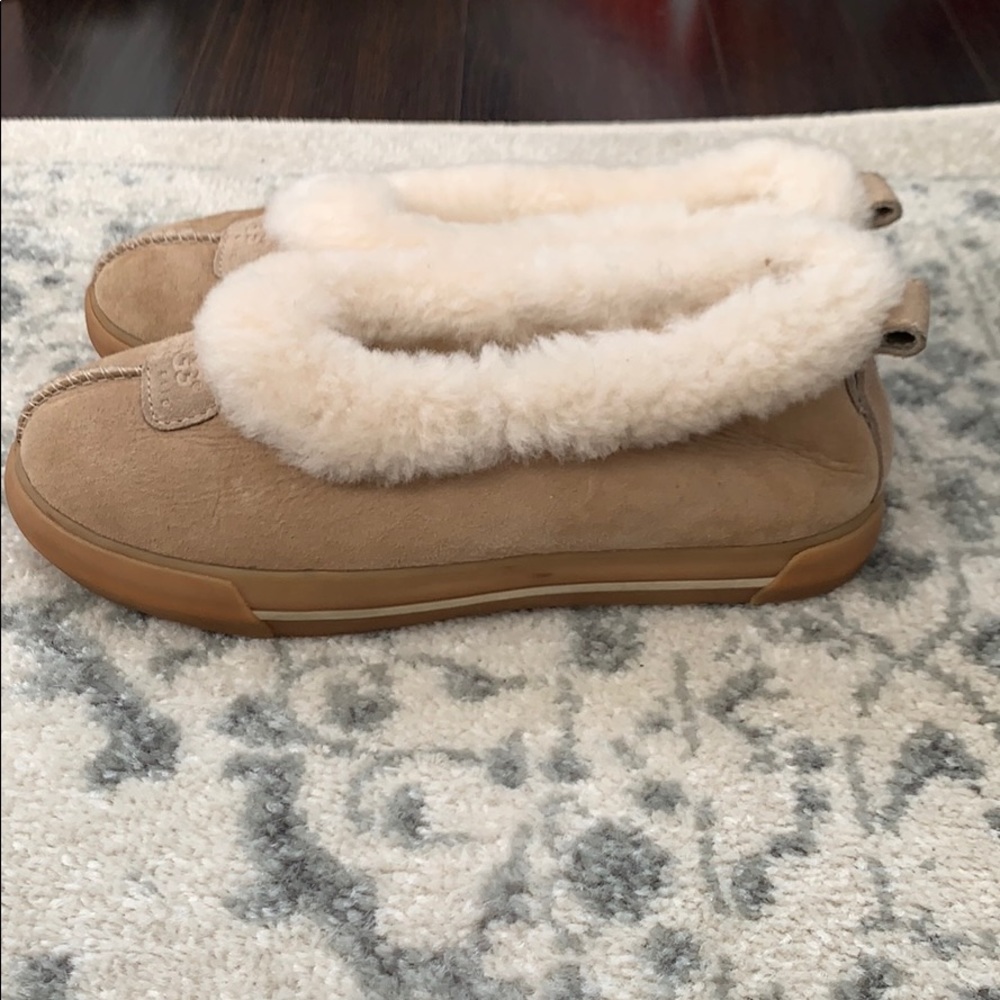 UGG Australia slipper shoes